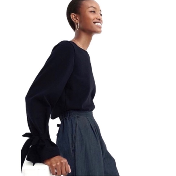 J. Crew Sweatshirt Black Long Bell Tie Sleeves Size Medium - Picture 1 of 13